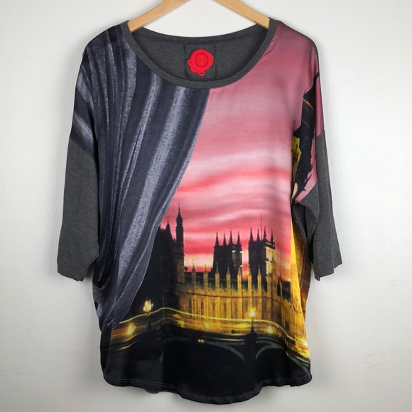 UltraChic 99 Limited Edition Oversized Silk Shirt - Picture 2 of 7